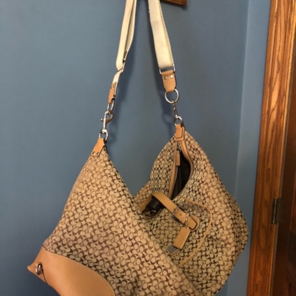 Coach Weekender Bag - Picture 2 of 6